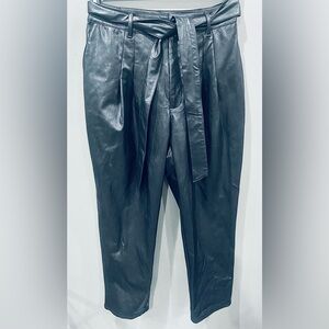 Women’s Express Black Faux Leather Paper bag Belted Cropped Pants Size S New